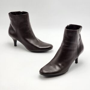 Bandolino Ulvira Leather Brown Ankle Booties Size 6.5